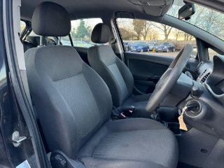 /photos/12555/abb78777-3f1c-4bb3-a414-4944fa38d57e_i320x240.jpg